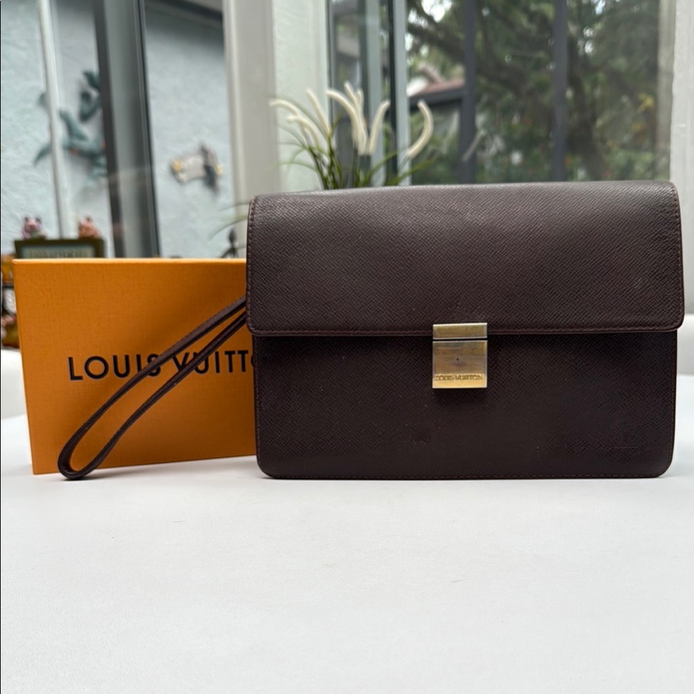 Authentic Louis Vuitton Taiga Selenga Plum Brown Leather Clutch Or Wristlet
